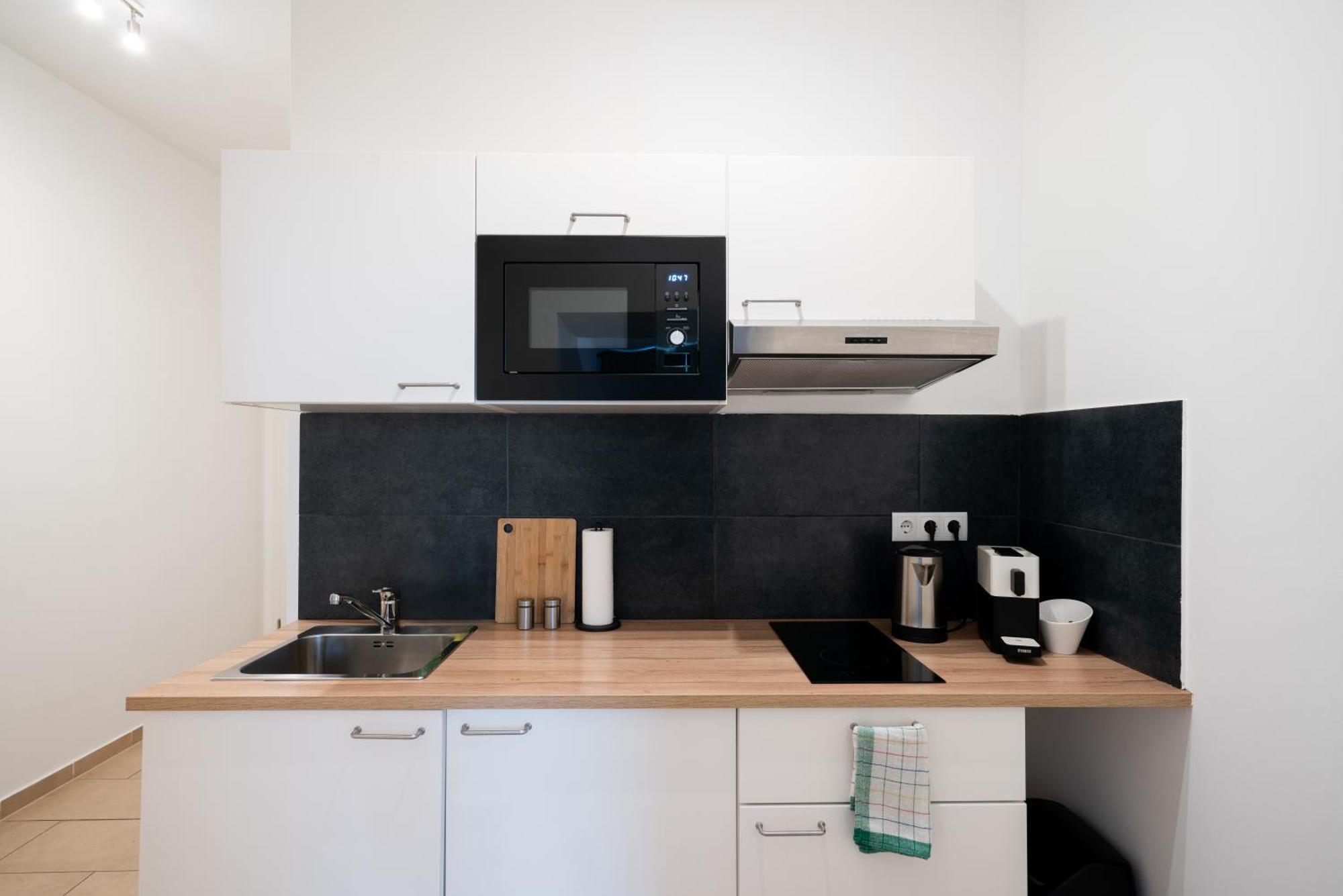 New Favoriten - Serviced Apartmán *