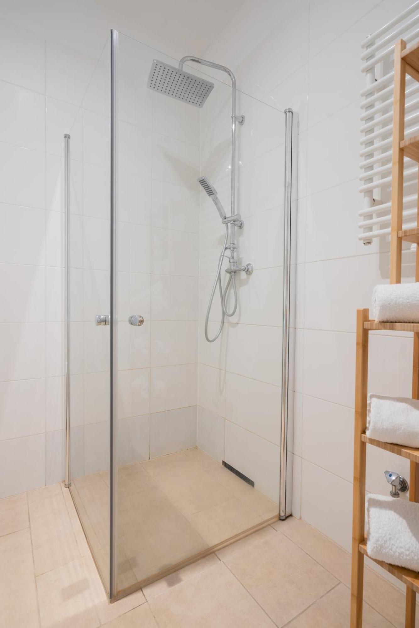 New Favoriten - Serviced Apartmán