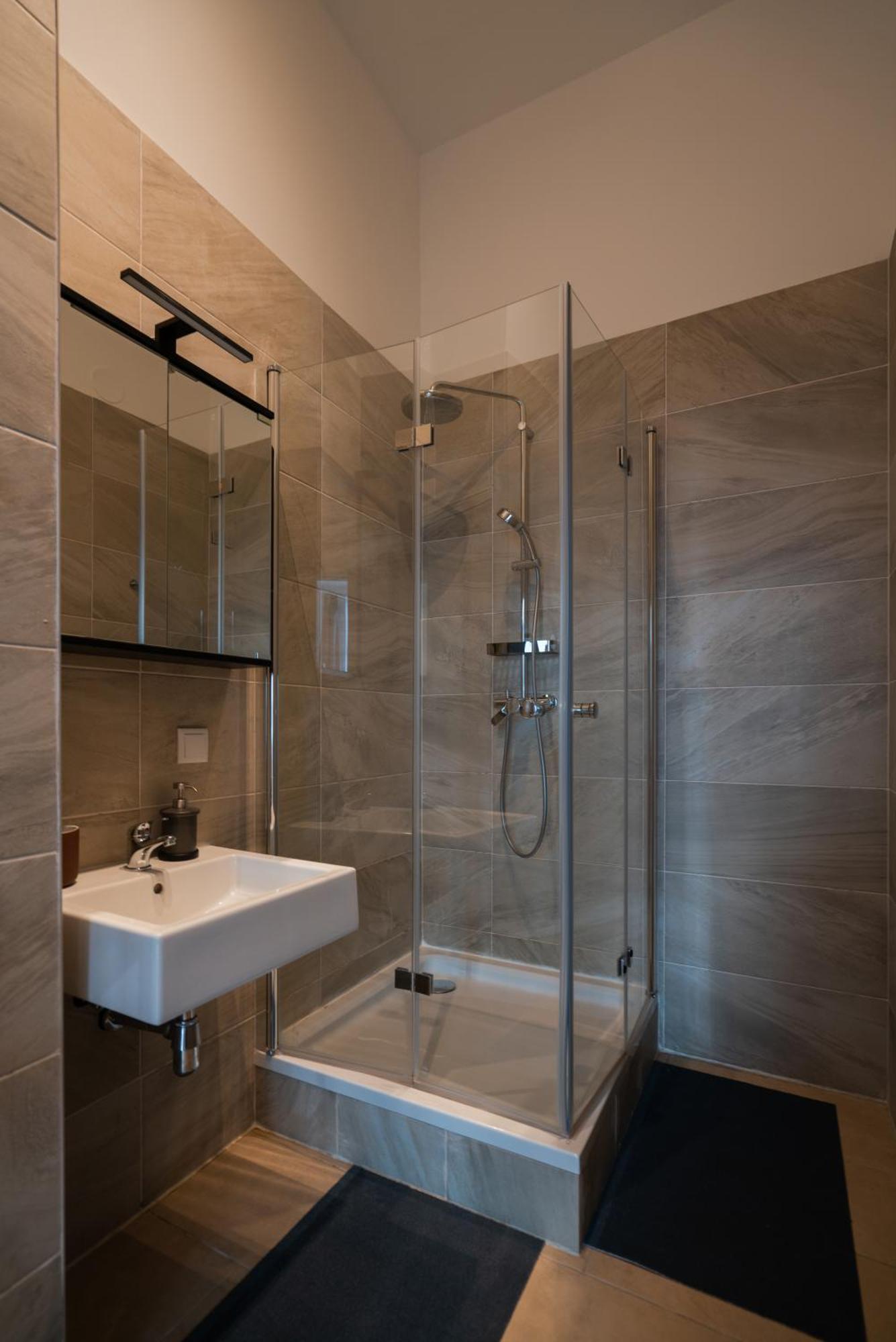 Apartment New Favoriten - Serviced Wien
